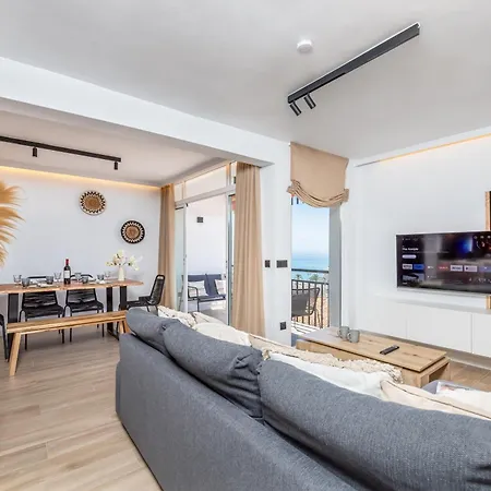 Apartment Con Vistas Al Mar Cerca Del Puerto Benalmadena